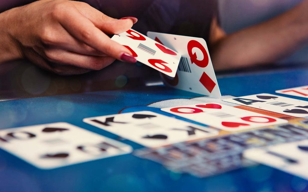 live casino holdem poker